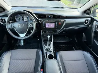 🚘*Toyota Corolla SE 2018*