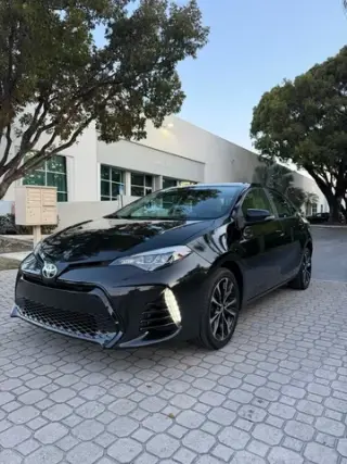 🚘*Toyota Corolla SE 2018*