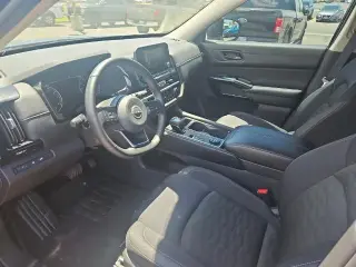 Nissan Pathfinder 2025 AWD SV 4dr SUV