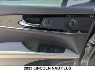 Lincoln Nautilus 2023 Reserve 4dr SUV