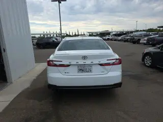 Toyota Camry 2025 SE 4dr Sedan