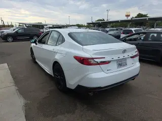 Toyota Camry 2025 SE 4dr Sedan