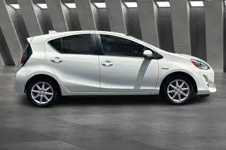 Toyota Prius c 2015 Three 4dr Hatchback