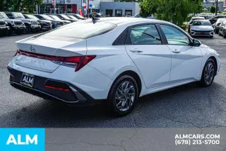 Hyundai ELANTRA 2024 SEL 4dr Sedan