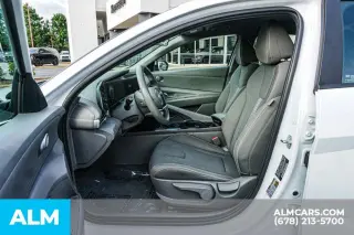 Hyundai ELANTRA 2024 SEL 4dr Sedan