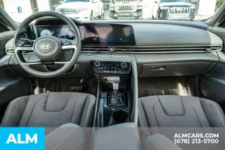 Hyundai ELANTRA 2024 SEL 4dr Sedan