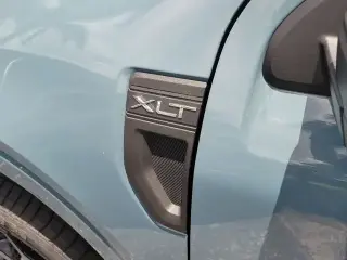 Ford Maverick 2023 AWD XLT 4dr SuperCrew 4.5 ft. SB