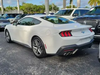 Ford Mustang 2026 EcoBoost 2dr Fastback