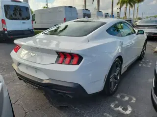 Ford Mustang 2026 EcoBoost 2dr Fastback