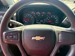 Chevrolet Silverado 1500 2019 4x4 Custom 4dr Crew Cab 5.8 ft. SB