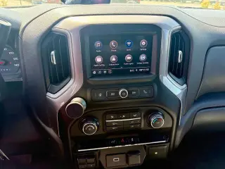 Chevrolet Silverado 1500 2019 4x4 Custom 4dr Crew Cab 5.8 ft. SB