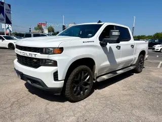 Chevrolet Silverado 1500 2019 4x4 Custom 4dr Crew Cab 5.8 ft. SB