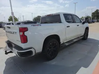 Chevrolet Silverado 1500 2019 4x4 Custom 4dr Crew Cab 5.8 ft. SB