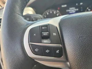 Ford Explorer 2023 AWD XLT 4dr SUV