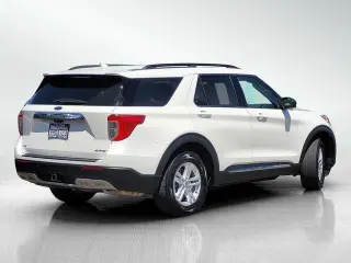 Ford Explorer 2023 AWD XLT 4dr SUV