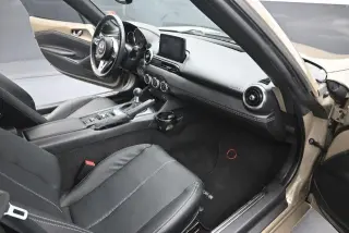 Mazda MX-5 Miata RF 2023 Grand Touring 2dr Convertible 6M
