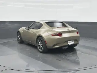 Mazda MX-5 Miata RF 2023 Grand Touring 2dr Convertible 6M