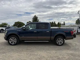 Ford F-150 2015 4x4 Lariat 4dr SuperCrew 5.5 ft. SB