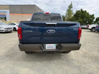 Ford F-150 2015 4x4 Lariat 4dr SuperCrew 5.5 ft. SB