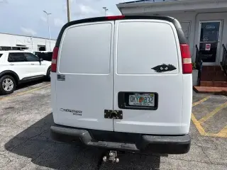 Chevrolet Express 2014 2500 3dr Cargo Van w/1WT