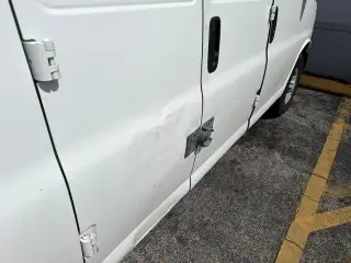 Chevrolet Express 2014 2500 3dr Cargo Van w/1WT
