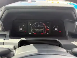Toyota Tacoma 2024 4x4 SR 4dr Double Cab 5.0 ft SB 6M