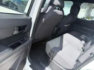 Toyota Tacoma 2024 4x4 SR 4dr Double Cab 5.0 ft SB 6M