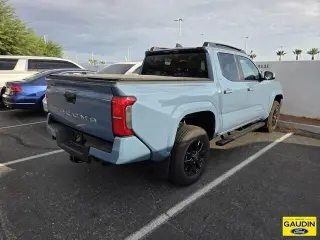 Toyota Tacoma 2026 4x2 SR5 4dr Double Cab 6.1 ft LB