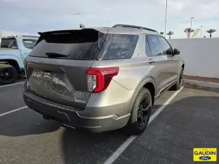 Ford Explorer 2023 AWD Timberline 4dr SUV