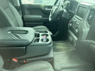 Chevrolet Silverado 1500 2026 4x4 Custom 4dr Crew Cab 6.6 ft. SB