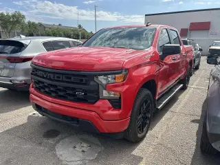 Chevrolet Silverado 1500 2026 4x4 Custom 4dr Crew Cab 6.6 ft. SB