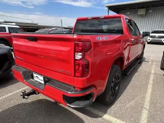Chevrolet Silverado 1500 2026 4x4 Custom 4dr Crew Cab 6.6 ft. SB