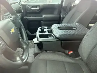 Chevrolet Silverado 1500 2026 4x4 Custom 4dr Crew Cab 6.6 ft. SB