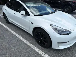 Tesla Model 3 2021 Standard Range Plus 4dr Sedan