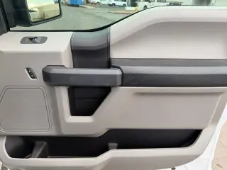 Ford F-150 2019 4x2 XL 2dr Regular Cab 6.5 ft. SB