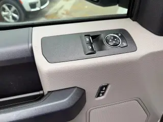 Ford F-150 2019 4x2 XL 2dr Regular Cab 6.5 ft. SB