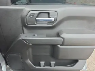 Chevrolet Silverado 1500 2026 4x2 Custom 4dr Crew Cab 5.8 ft. SB