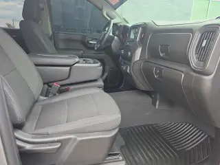 Chevrolet Silverado 1500 2026 4x2 Custom 4dr Crew Cab 5.8 ft. SB