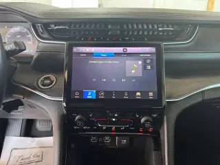 Jeep Grand Cherokee L 2021 4x4 Limited 4dr SUV
