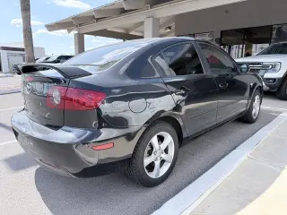 Mazda Mazda3 2006 i Touring 4dr Sedan