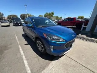 Ford Escape 2022 SEL 4dr SUV