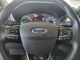 Ford Escape 2022 SEL 4dr SUV