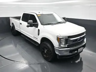Ford F-250 Super Duty 2019 4x4 XLT 4dr Crew Cab 6.8 ft. SB Pickup