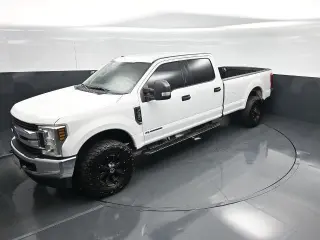 Ford F-250 Super Duty 2019 4x4 XLT 4dr Crew Cab 6.8 ft. SB Pickup