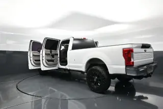 Ford F-250 Super Duty 2019 4x4 XLT 4dr Crew Cab 6.8 ft. SB Pickup