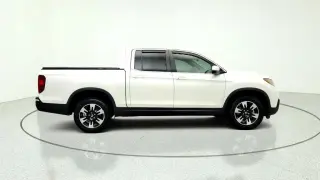 Honda Ridgeline 2020 AWD RTL 4dr Crew Cab 5.3 ft. SB