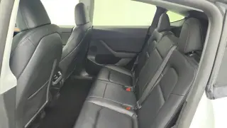 Tesla Model Y 2023 AWD 4dr Crossover