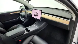 Tesla Model Y 2023 AWD 4dr Crossover