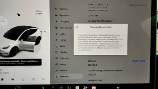 Tesla Model Y 2023 AWD 4dr Crossover