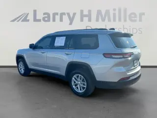 Jeep Grand Cherokee L 2023 4x4 Laredo 4dr SUV